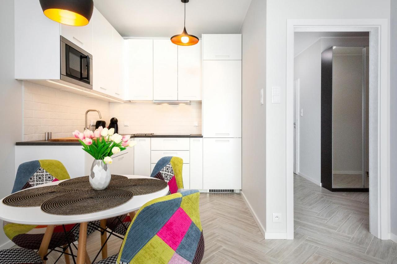 Apartments Rondo Wiatraczna By Noclegi Renters Warszawa Eksteriør bilde