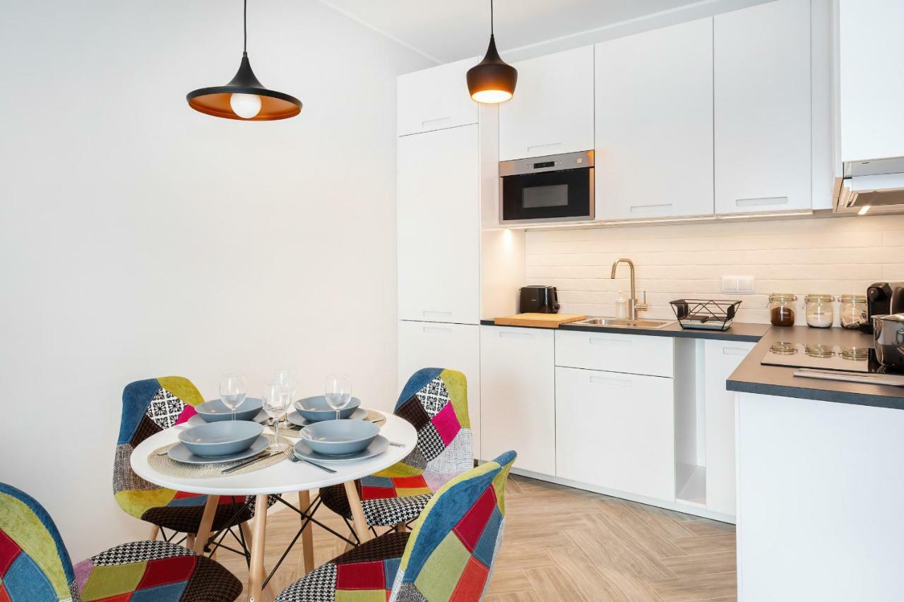 Apartments Rondo Wiatraczna By Noclegi Renters Warszawa Eksteriør bilde